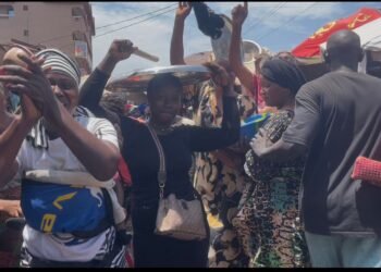 Marché de Yembeya : des femmes commerçantes en colère contre la hausse des impôts