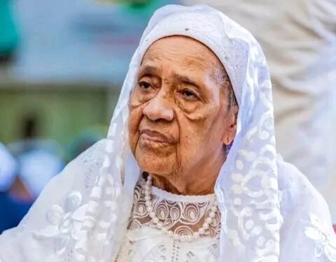 Urgent: Hadja Andrée Touré s’est éteinte au Maroc