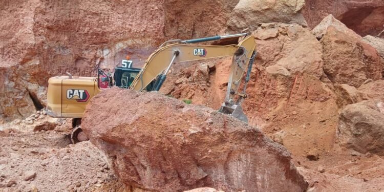 Siguiri : un éboulement à Bouré Fatoya fait plusieurs disparus, les recherches se poursuivent