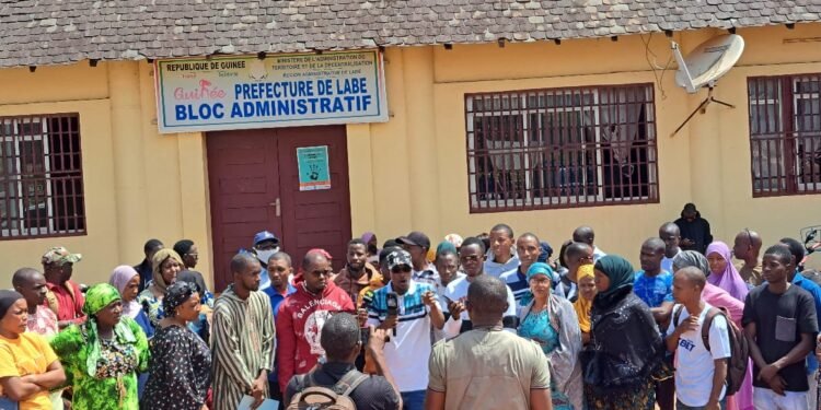 Labé : les agents des bureaux de vote réclament plus de 232 millions GNF de primes de formation impayées
