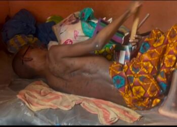 SOS : Après 26 ans de paralysie, Mamadou Baïlo Bah lance un appel à la solidarité