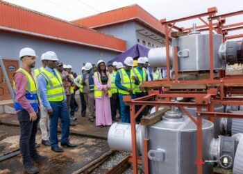 Manéah : le ministre de l’Énergie évalue l’avancement du poste 225 kV