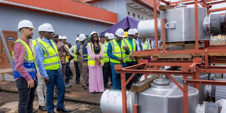 Manéah : le ministre de l’Énergie évalue l’avancement du poste 225 kV