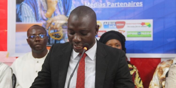 Mamadou Thug distingué : le Prix Miroir Guinée de l’Excellence récompense son engagement pour la culture