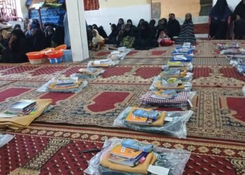 Dixinn : la mosquée Ibadou Rahman offre le sourire à 45 orphelins pour la rentrée scolaire   